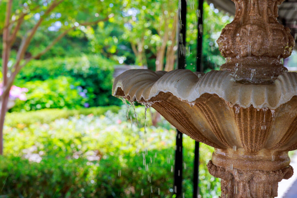 Fountains & Statuary